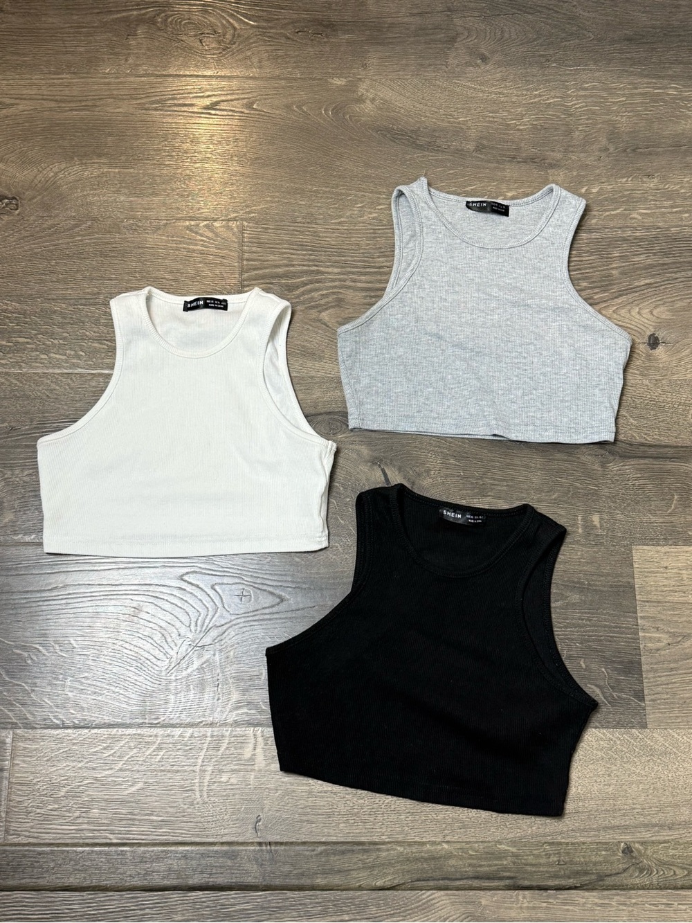 3-pack Cropped Tanks!